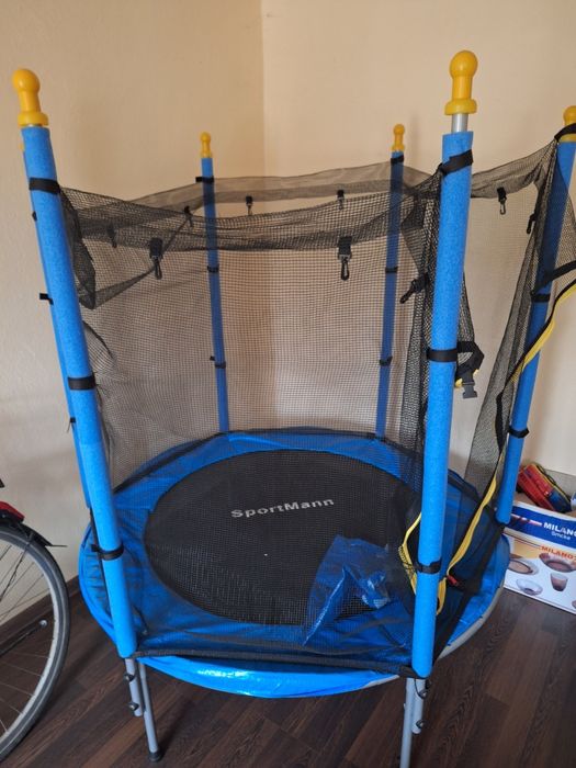 Bicicleta 20 inch si trambulina de vânzare