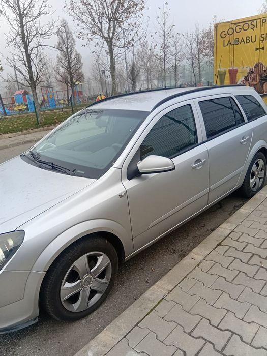 Opel astra h 1.7