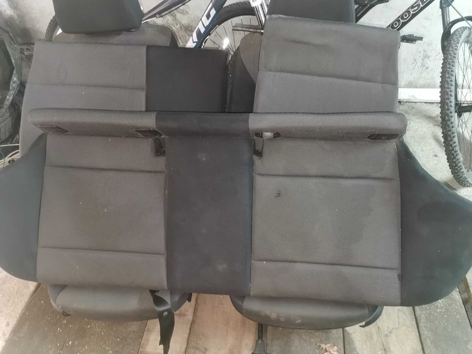 Салон за БМВ 120 дизел