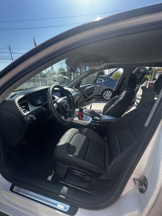 Vand Audi A4 B8//2009