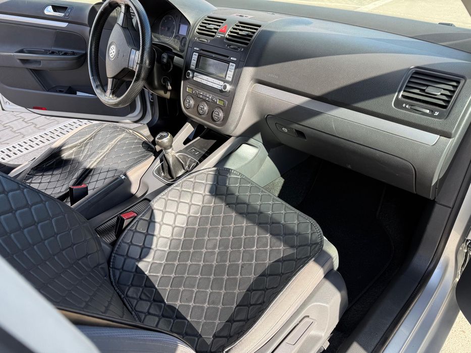 VOLKSWAGEN Jetta 2007 — imagine 3