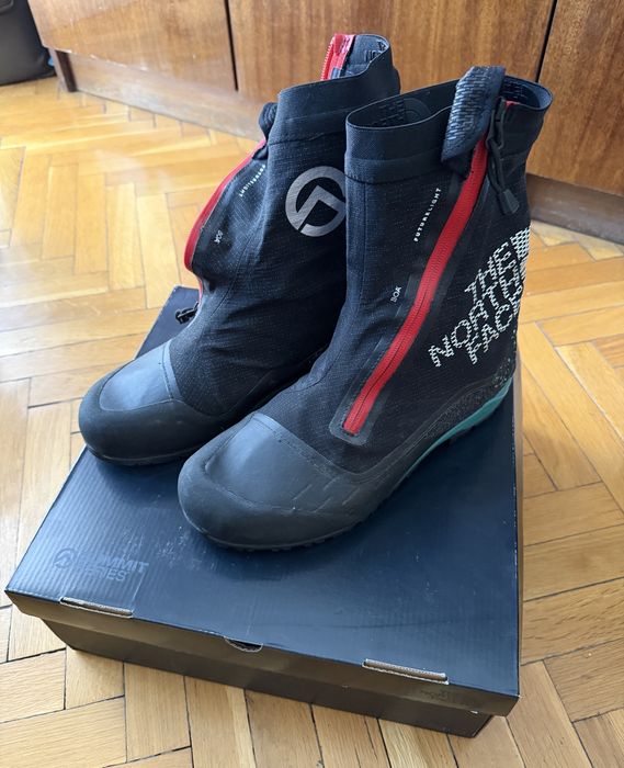 The North Face Summit Cayesh Futurelight
