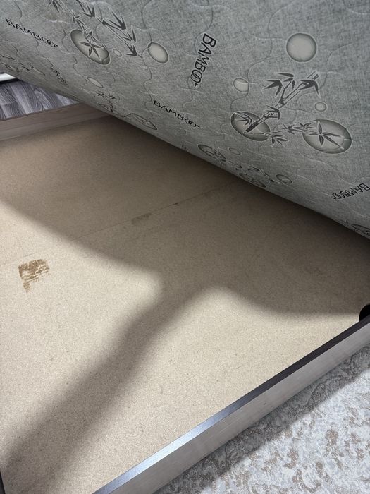 Продается кровать