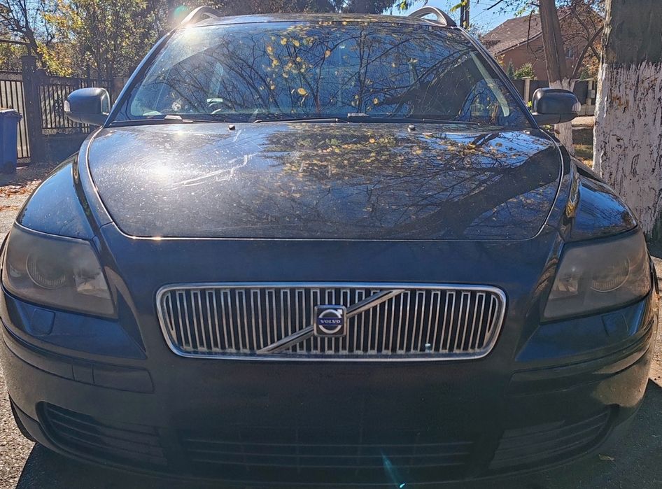 Volvo V50