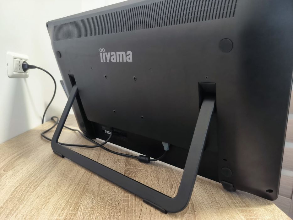 Display/Monitor tactil 27"