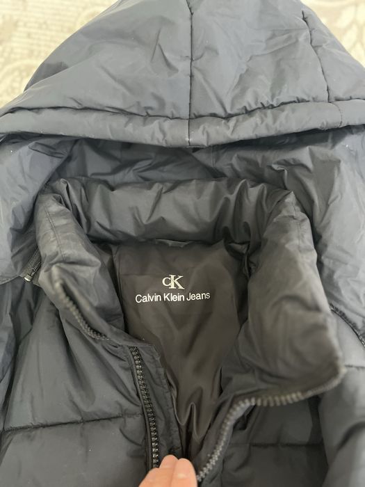 Зимний куртка сатылады