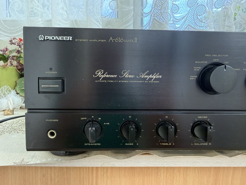 Pioneer A-616mk2 стерео усилвател