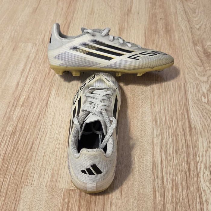 Ghete fotbal copii Adidas F50 League - nr. 36 - stare bună
