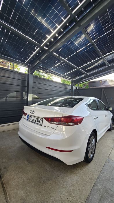 HYUNDAI Elantra 2017 — imagine 4