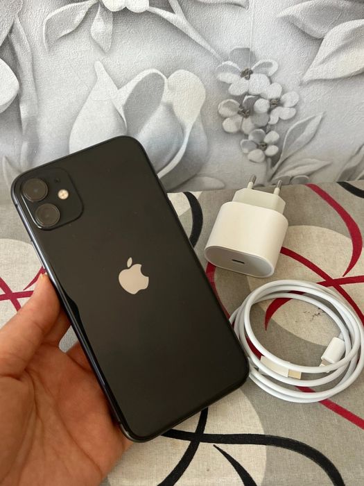 Айфон 11 64gb iPhone