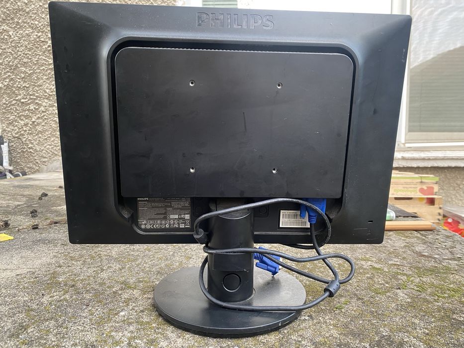 Монитор за компютър Philips