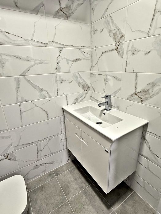 Дава се под наем Тристаен апартамент в Пловдив, Христо Смирненски - 110 кв.м за 720 € - Снимка #12