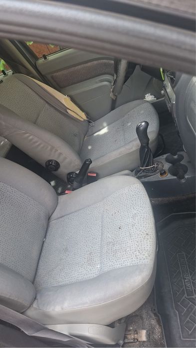 Dacia logan MCV 1.6