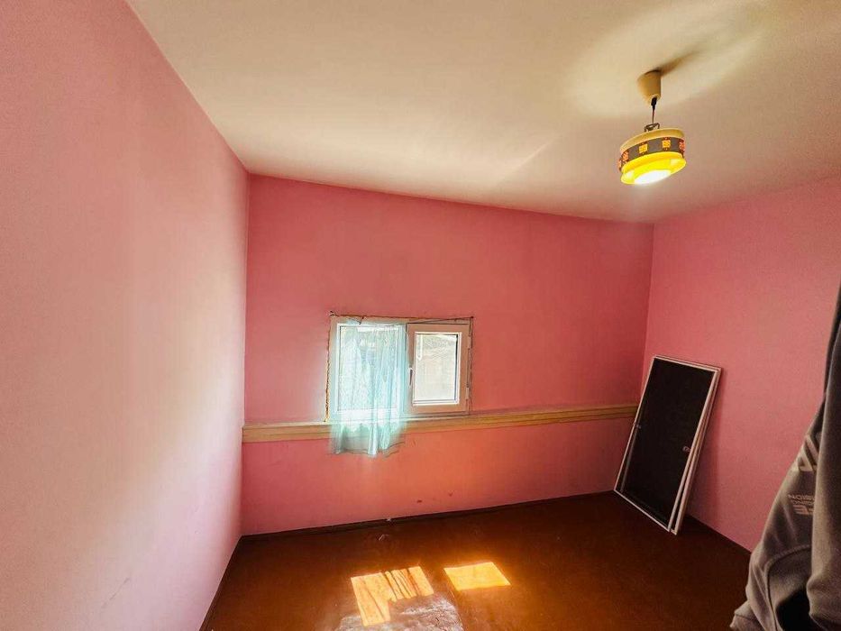 ул.Таллимаржон ор-р №158 Школа 1 в 2\2\2 Хорошее состояние +3 мал.комн