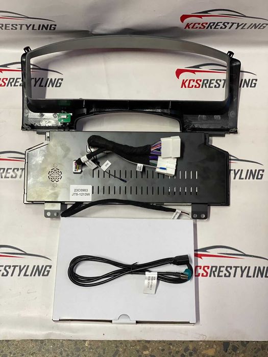 Панель приборов Андроид Land Cruiser 200