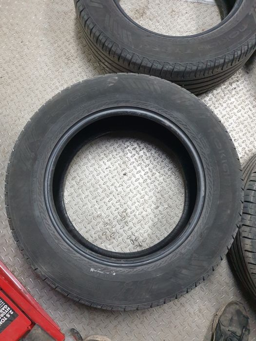 225 65 17 SUV гуми NOKIAN