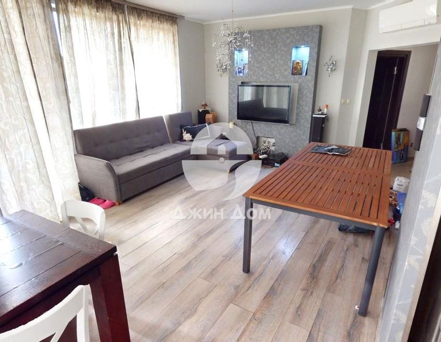 Продава се Къща в с. Кошарица, Област Бургас - 225 кв.м за 1045 €/кв.м - Снимка #5