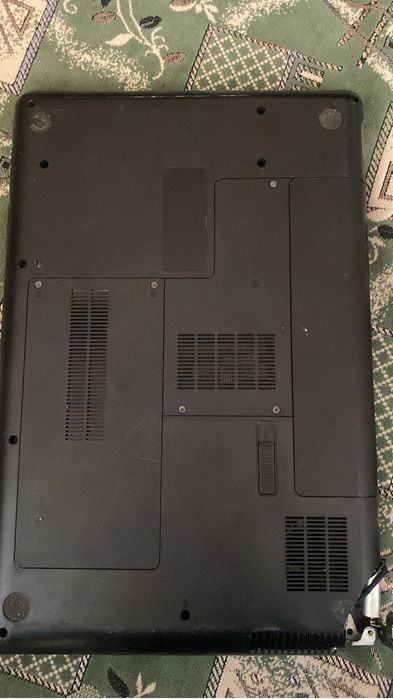 Продам два ноутбука на запчасти