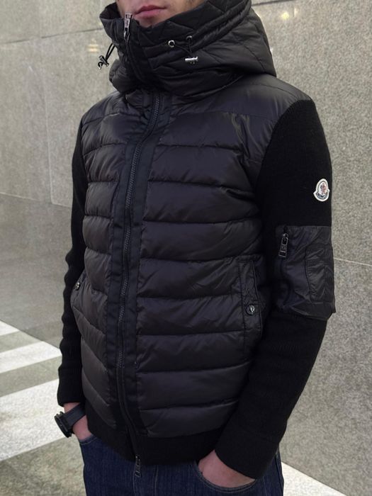 Продам куртку Moncler