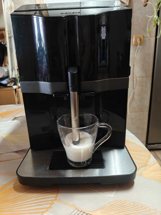 de vanzare Espressor automat SIEMENS EQ300 extraKlasse