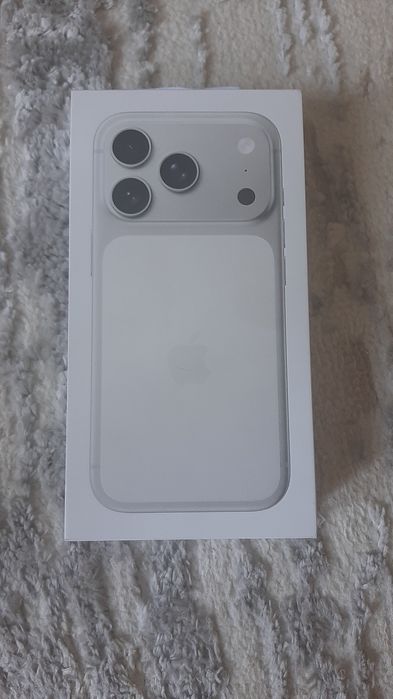 IPhone 17 pro 256гб
