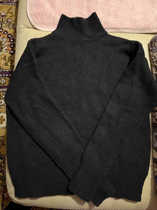 Дамски пуловер на „Bershka“