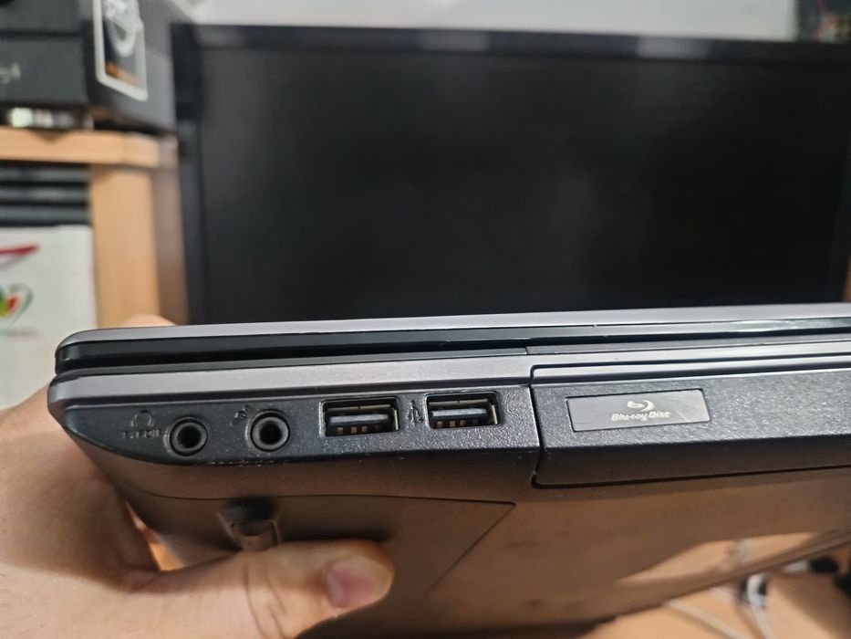 Laptop Asus i7 - N53SV