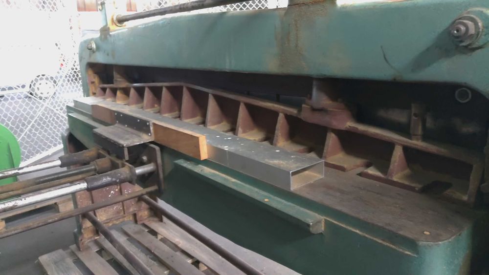 Сребрин гилотина за фурнир сменен нож с нов