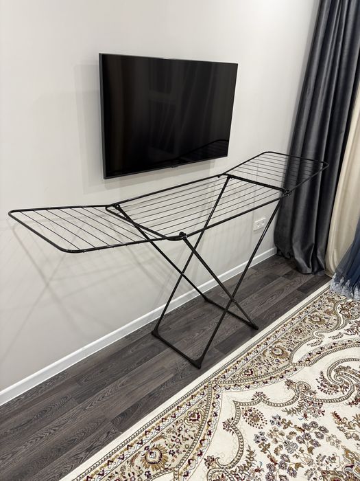 Продам сушилка и утюг.