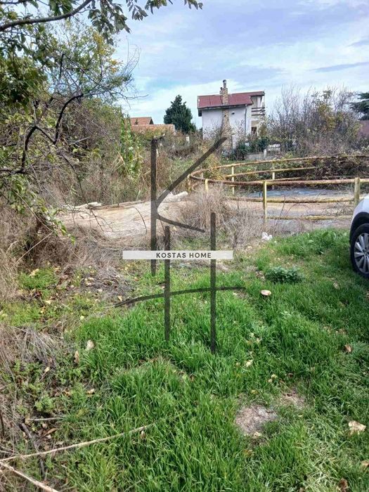 Парцел в Варна-Бриз площ 590 цена 165000