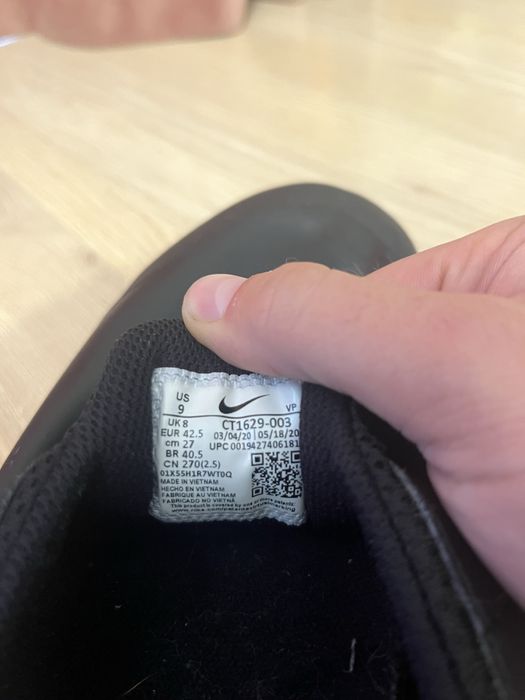 NIKE Air Zoom Pulse / Full Black