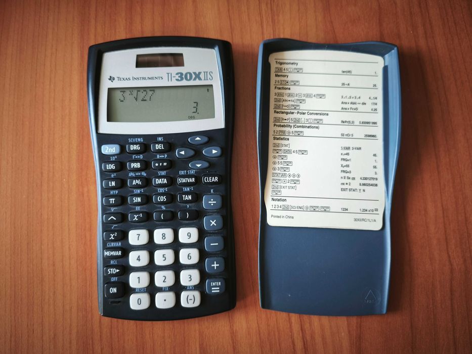 Calculator stiintific de buzunar Texas Instruments Ti-30XIIS