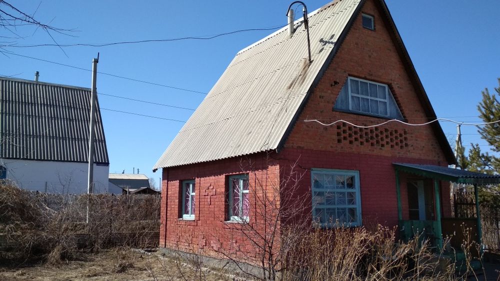 Продам дом с земельным участком