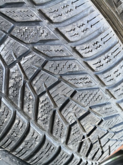 235 45 19 цола гуми hankook dot 20 4 броя