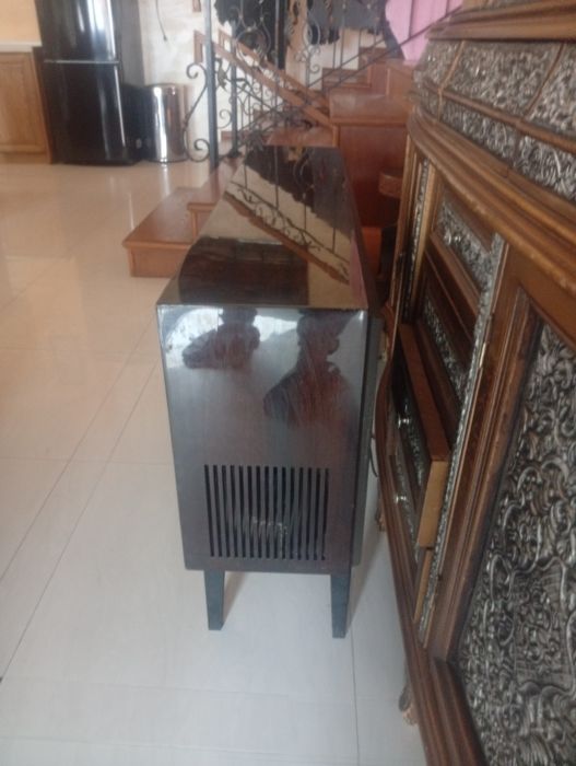 Ретро радио шкаф philips – лампов звук и стерео