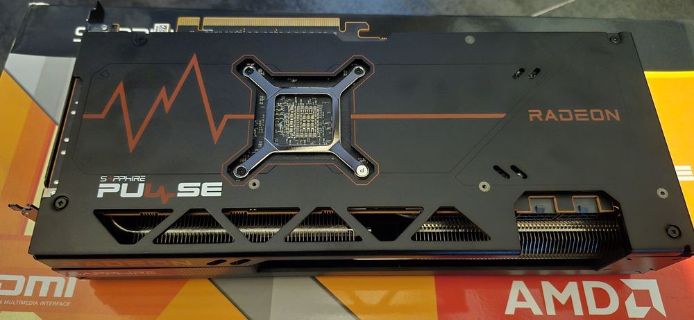 Placa video gaming RX 7800 XT 16GB Full Box