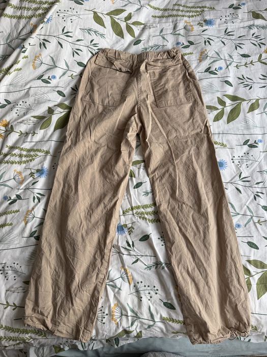 Бежевые брюки карго Amona