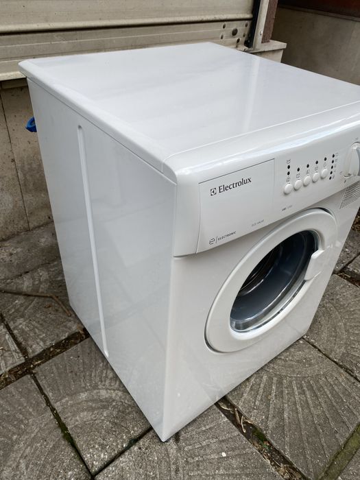 Мини пералня Електролукс Electrolux