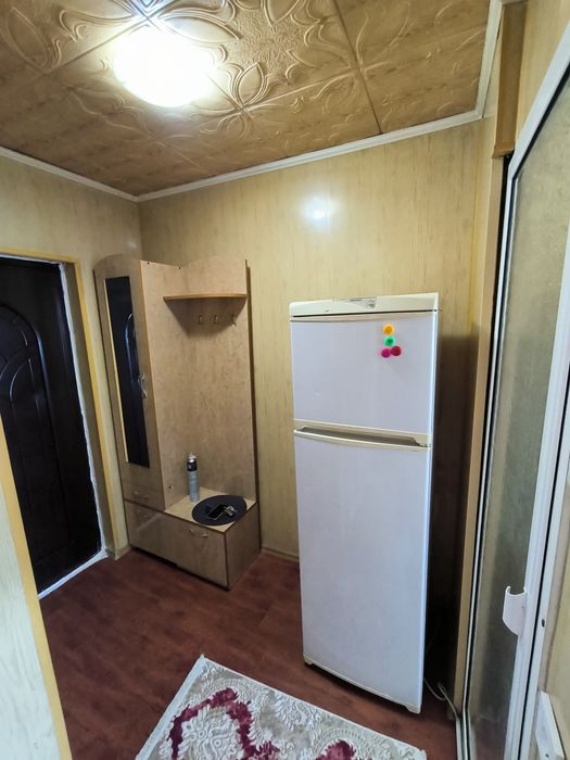 Închiriez garsonieră pe termen lung în Mioveni