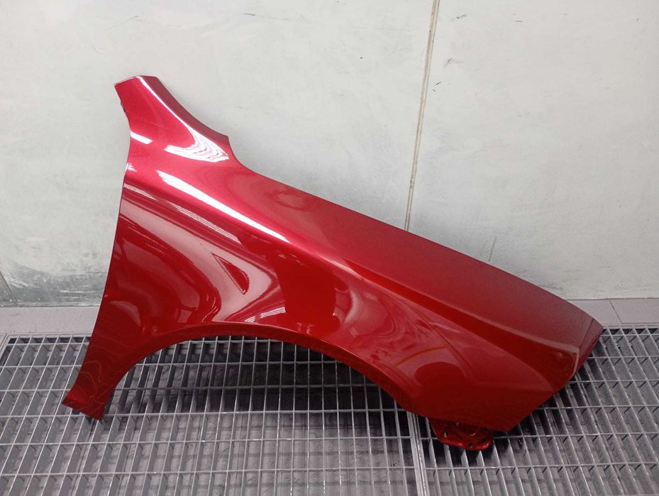 Aripa Fata Dreapta Skoda Octavia 2 II 2004-2008 (F3W (Rosu))