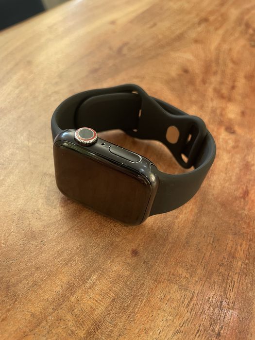 Apple watch SE 2nd gen 40mm LTE