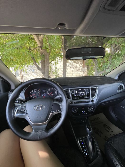 Хундай акцент Hyundai Accent