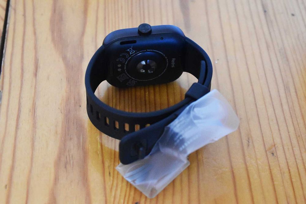 Смарт часовник XIAOMI REDMI WATCH 4