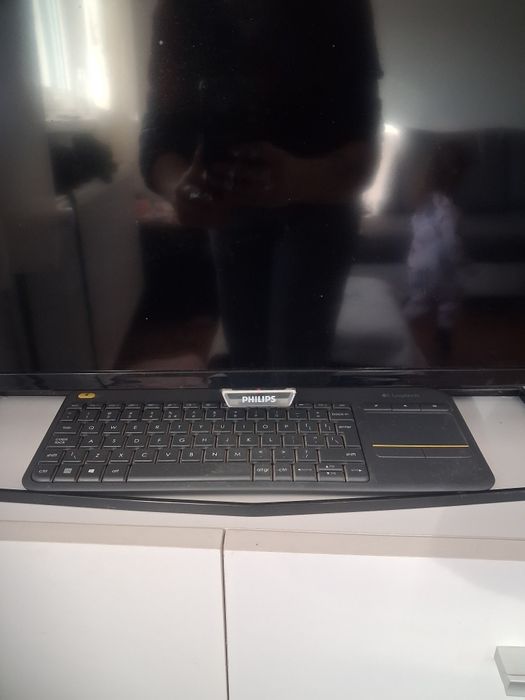 Smart TV  FHD LED Philips 101