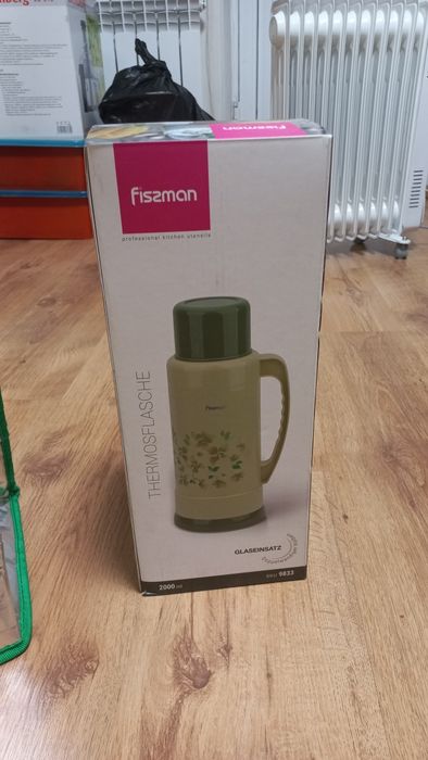 Новые термос и сумка холодильник