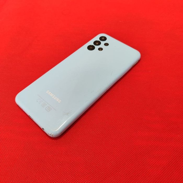 Samsung A13 dastavka bor