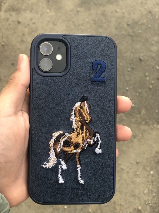 iPhone 11 хорошый состояние