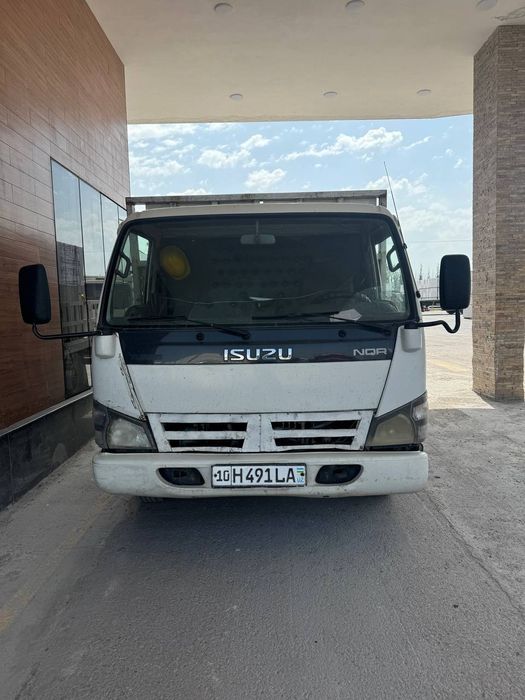 Isuzu 5tn 2013 yil zavatiskoy