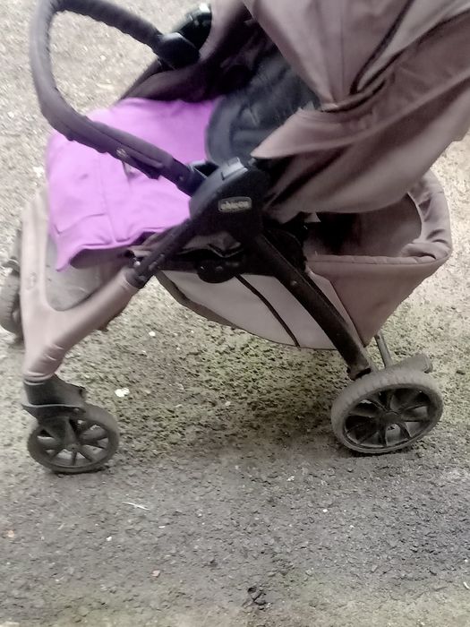 Коляска прогулочная бу