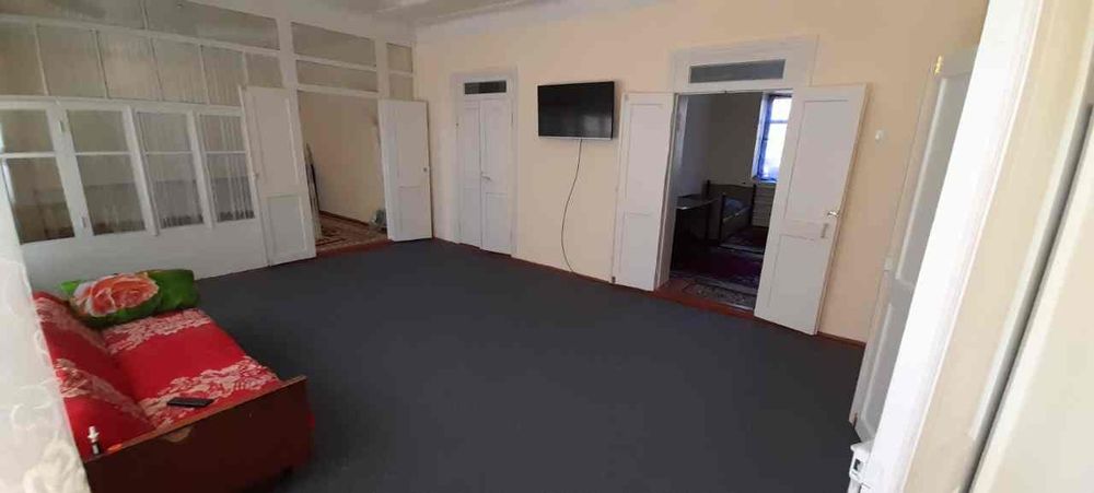 Тошми постидан кирганда файзли уй сотилади